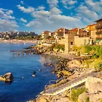 Marina Sands Bijou Boutique - Excellent Choice For Travelers Visiting 2-4p 4* Obzor