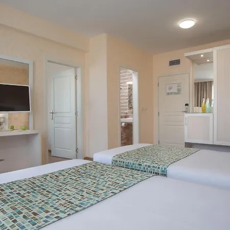 Bed & Breakfast Marina Sands Bijou Boutique - Excellent Choice For Travelers Visiting 2-4p Obzor